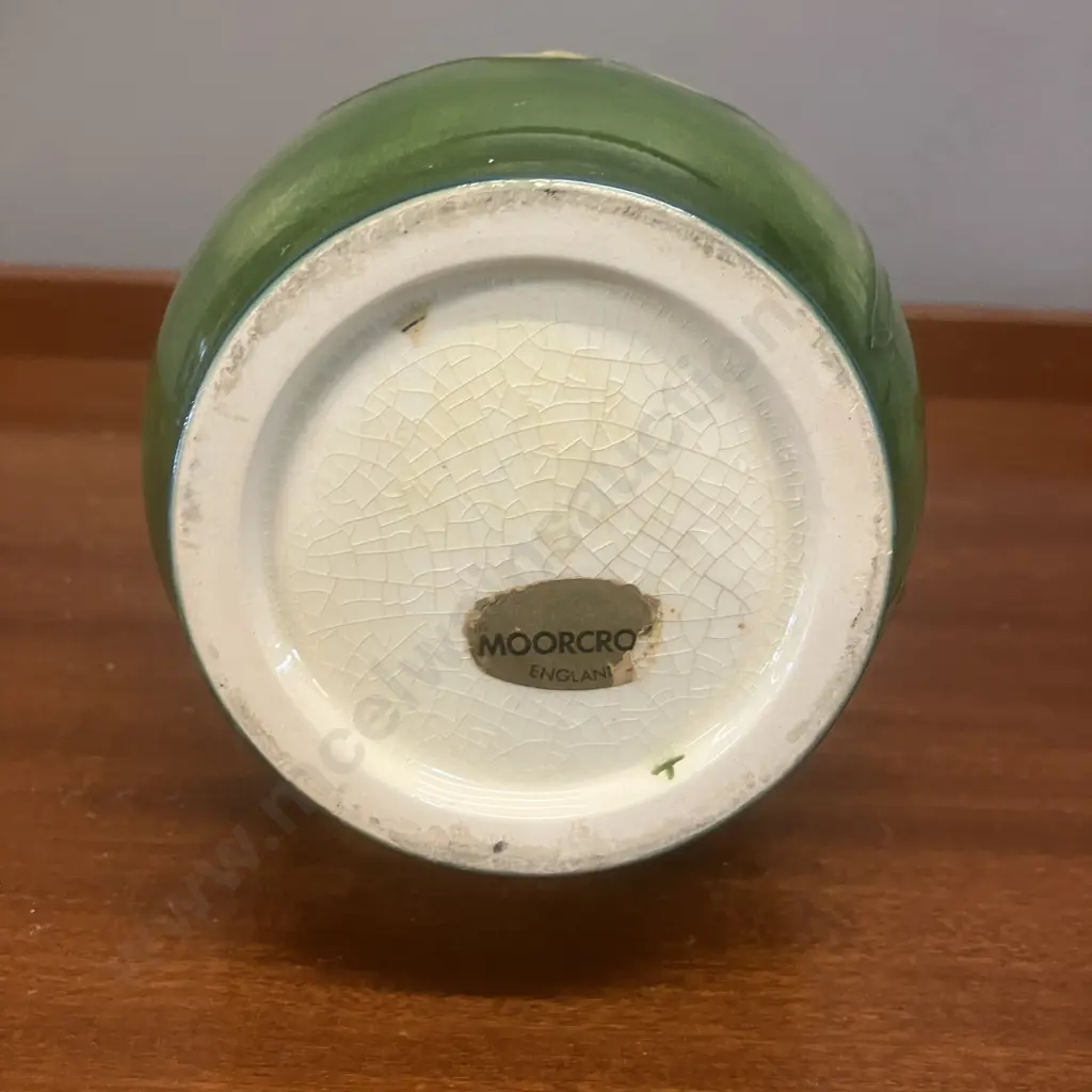 Moorcroft Pottery Hibiscus Pattern On Olive Green Slender Neck Vase. H27cm Image 1++