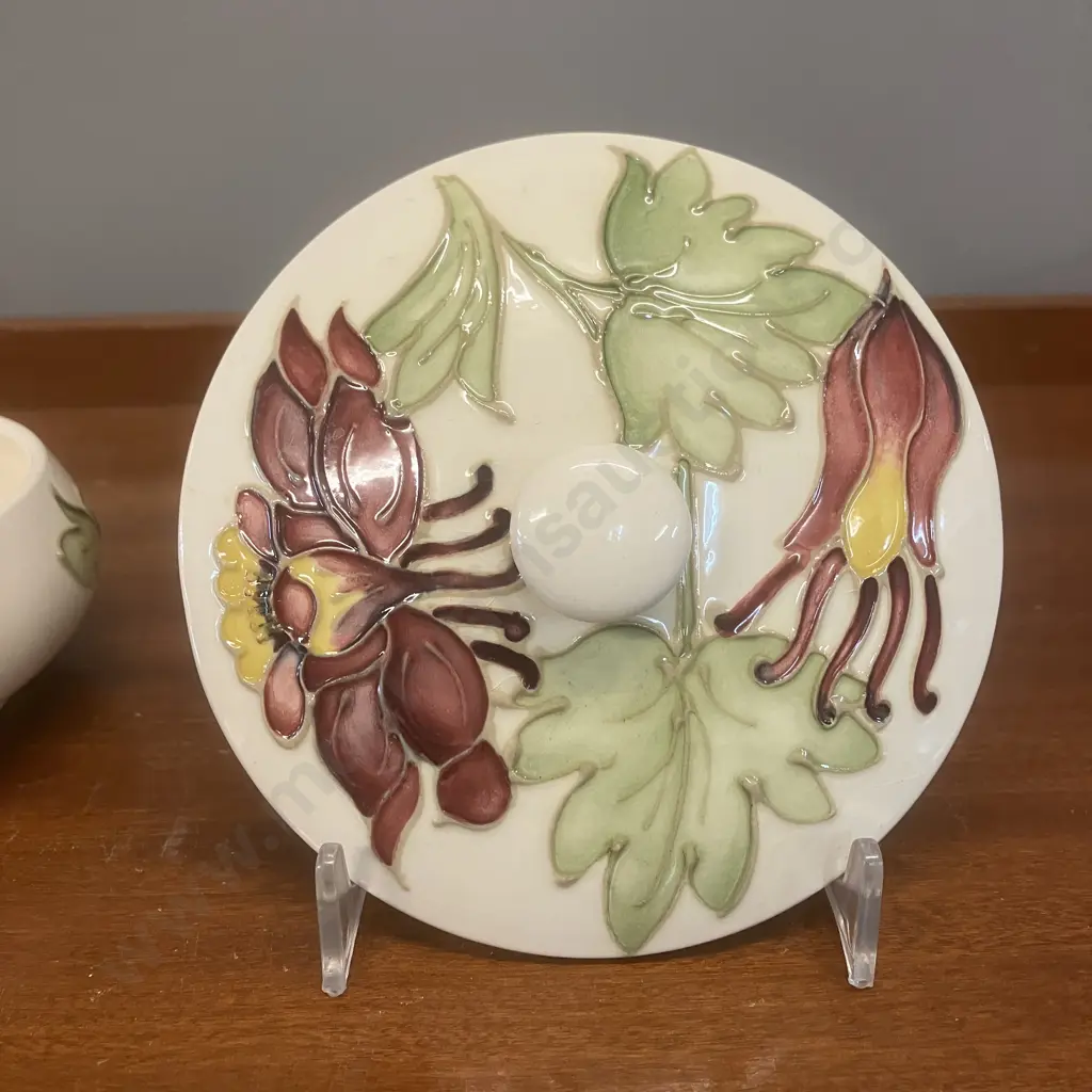 Moorcroft Fuschia Pattern Circular Lidded Trinket Dish, Signed. 12cm Image 1++