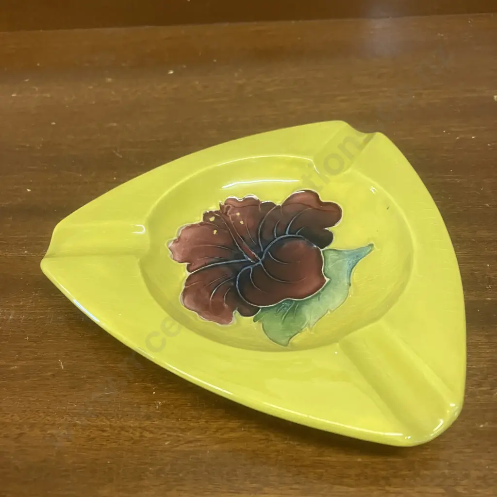 Moorcroft Pottery Hibiscus Pattern On Yellow Triangular Ashtray. 14cm Image 1++