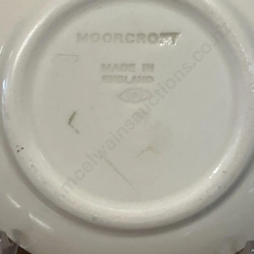 Moorcroft Butterfly Pattern Ginger Jar 10.5cm & Butterfly Pin Dish 10.5cm Image 1++