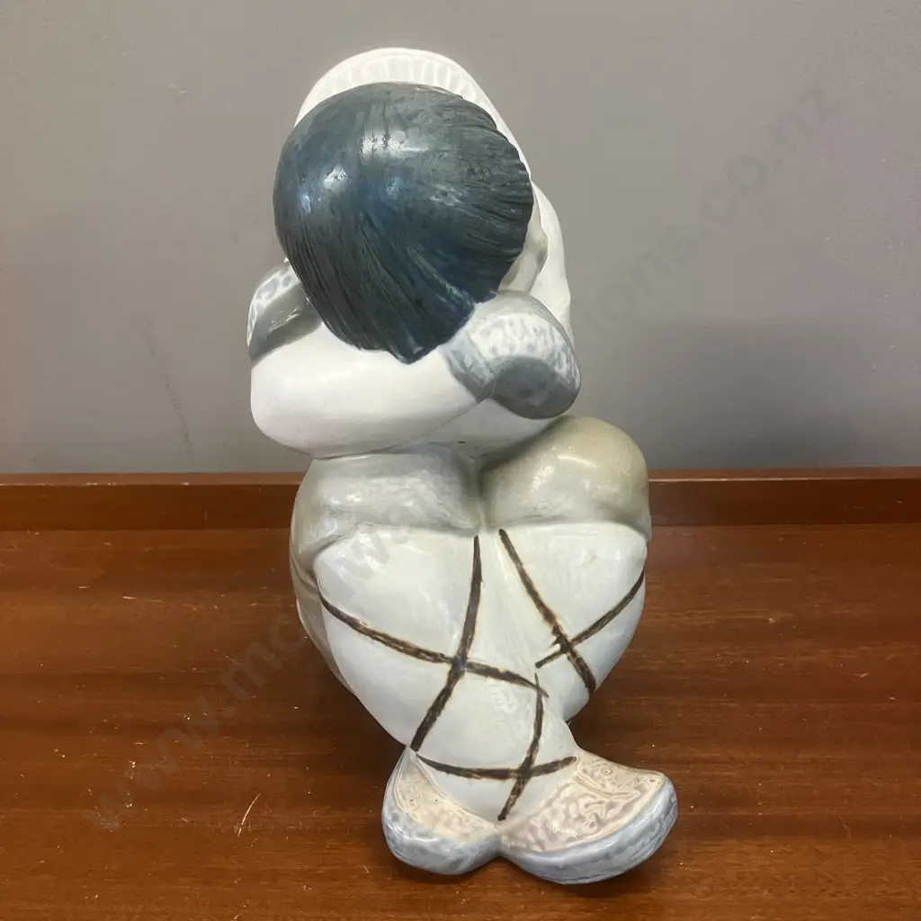 Retired Large Lladro Gres Eskimo Boy Napping, Blue White H27cm. Image 1++