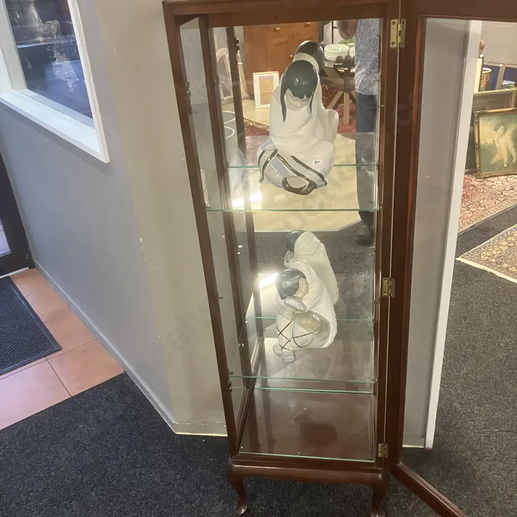 Queen Anne Style Mahogany Single Door Display Cabinet. Mirror Back, 4 Glass Shelves. H158 W45.5 D33cm Image 1++