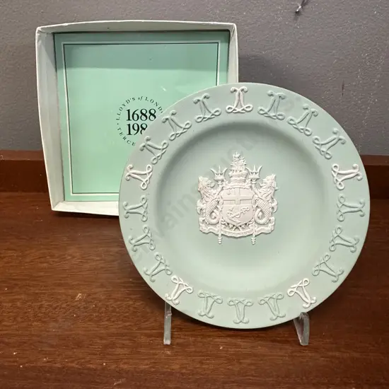 Rare Wedgwood Jasperware Lloyds Of London Tercentenary 1688-1988