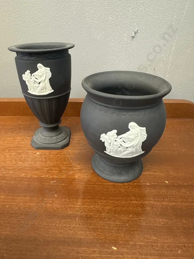 Wedgwood Black & White Jasperware Vases Including Urn Style & Posy Vase Image 1++