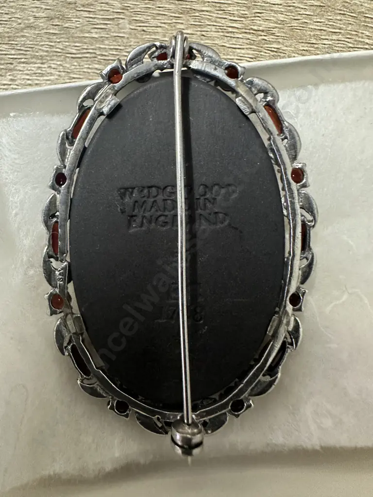 Vintage Wedgwood Black Jasperware Brooch With Red Gem Stones & Marcasite Image 1++