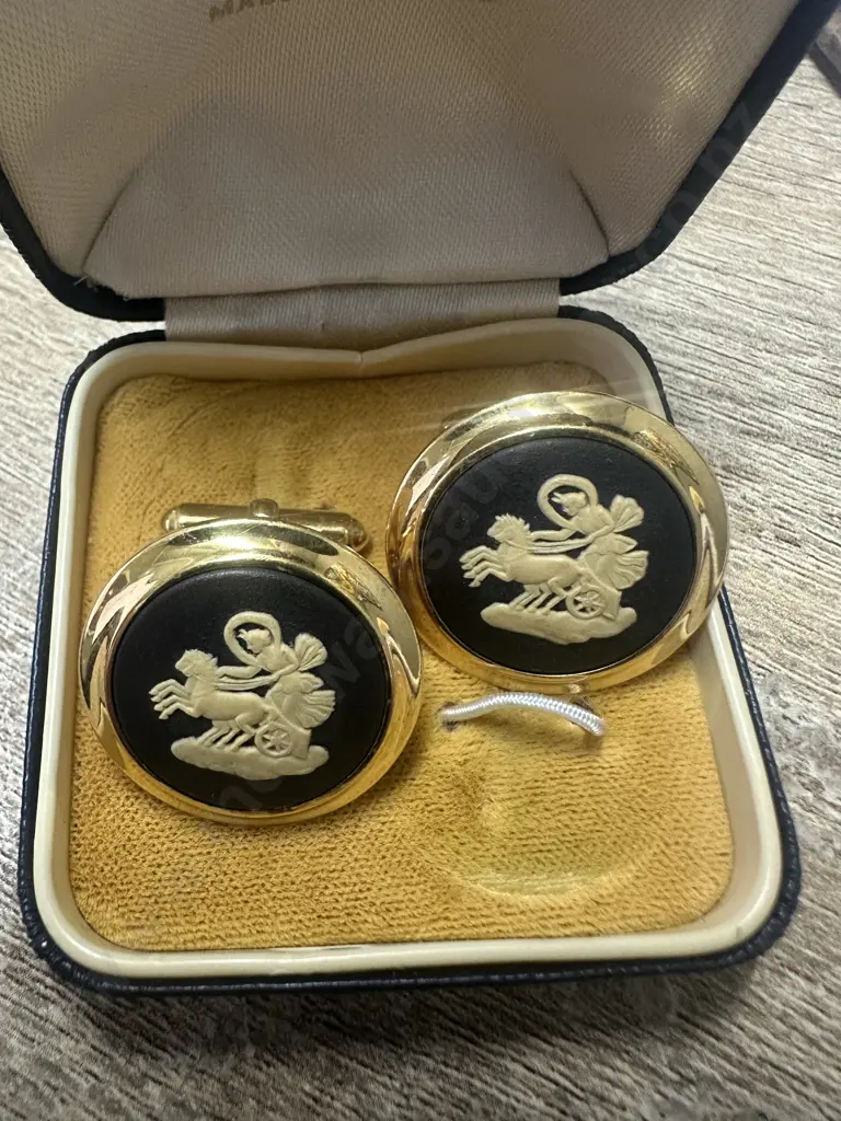 Vintage Wedgwood Cufflinks Black Jasperware Gold Plated 5 Microns Image 1++