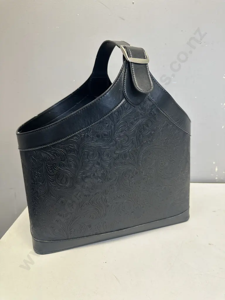 Black Leather Look Patterned Magazine Holder H38,W36cm. Image 1++