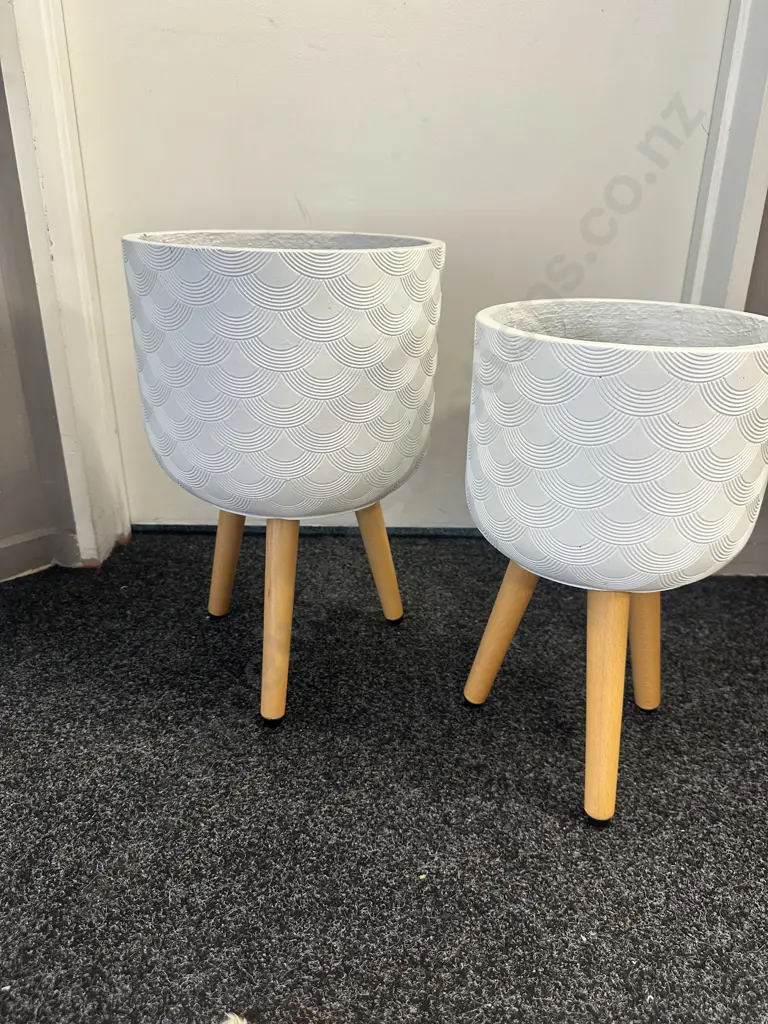 Pair Of White Patterned Tripod Planters H41 &46cm. Image 1++
