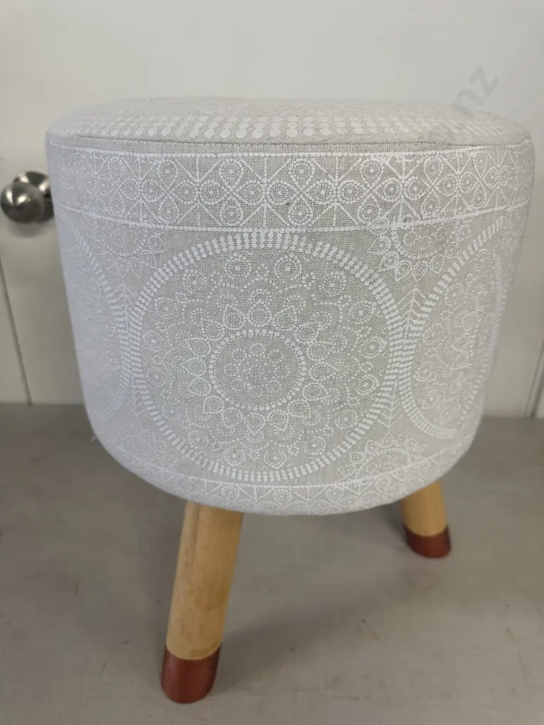 Ombre Home Bohemian Bliss Printed Footstool, Natural Legs H44, Dia35cm. Image 1++