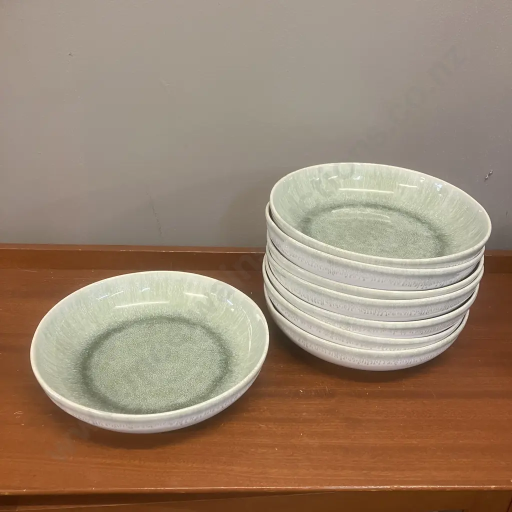 Set of 8 Tablekraft Vilamoura Verde Reactive Round Bowls. 5 x 23cm Image 1++