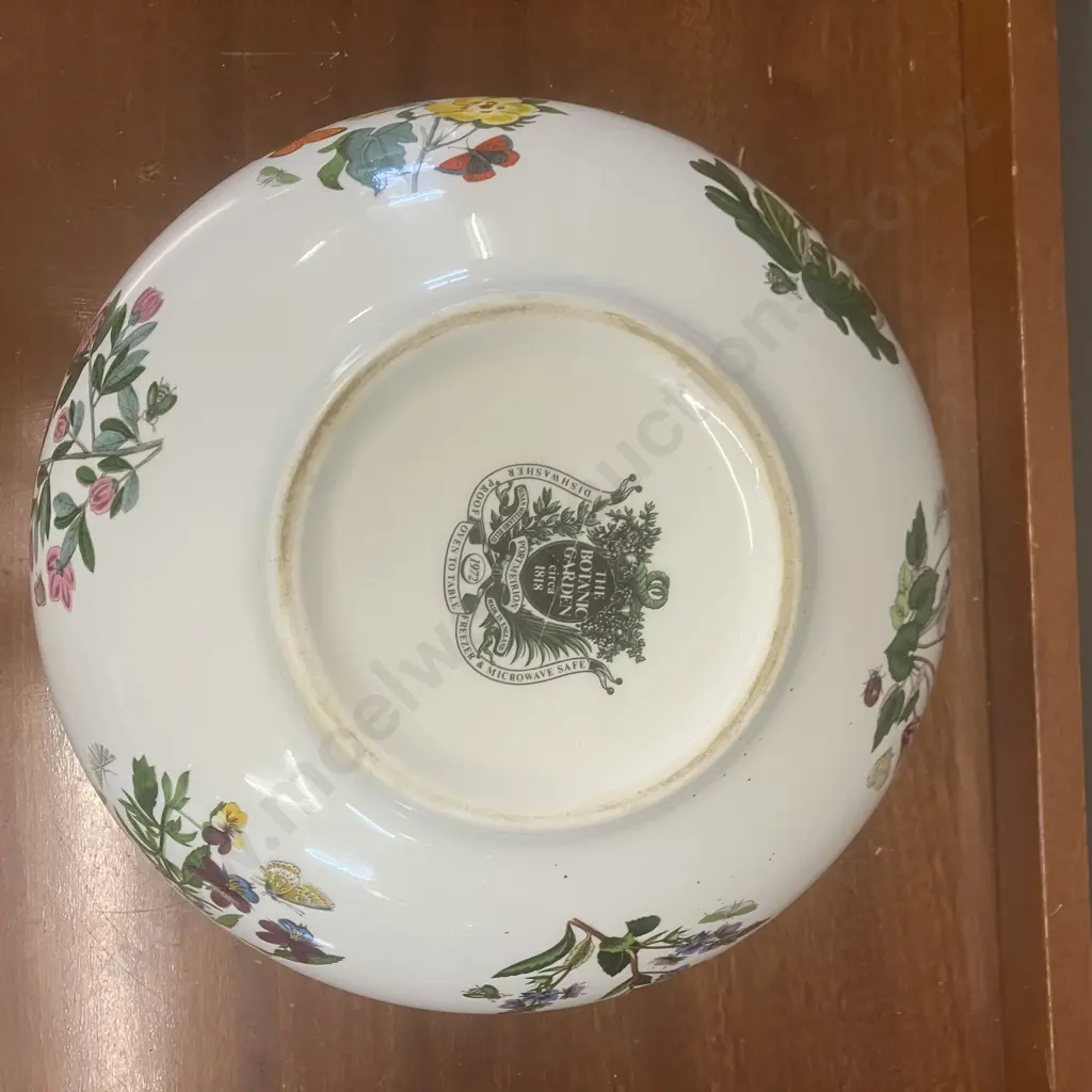 Portmeirion Botanic Garden Amaryllis Reginae Mexican Lily Large 26cm Bowl. Susan Williams Ellis 1972 England Image 1++