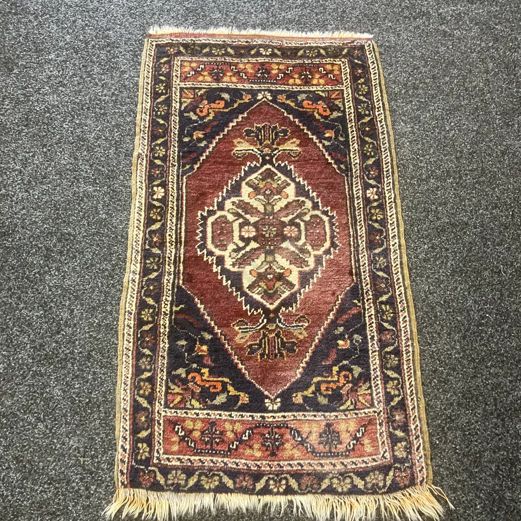 Vintage Hand Knotted Turkish Rug - Blues & Reds 116 x 63cm Image 1++