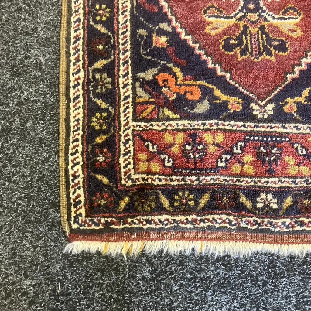 Vintage Hand Knotted Turkish Rug - Blues & Reds 116 x 63cm Image 1++