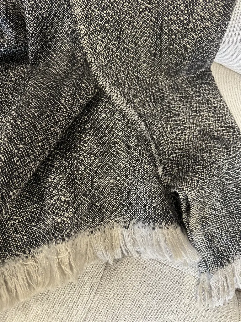 Baya Black & White Flecked Throw With Fringing Image 1++