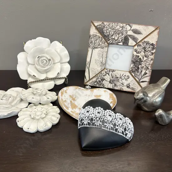 Set Of 4 Amberlene Cream Perennials Wall Art, Love Hearts, Birds & Photo Frame