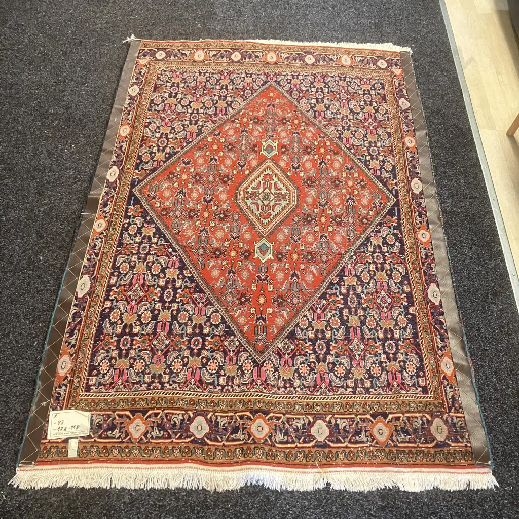 Persian Rug - Reds, Blacks & Blues 178 x 118cm Image 1++