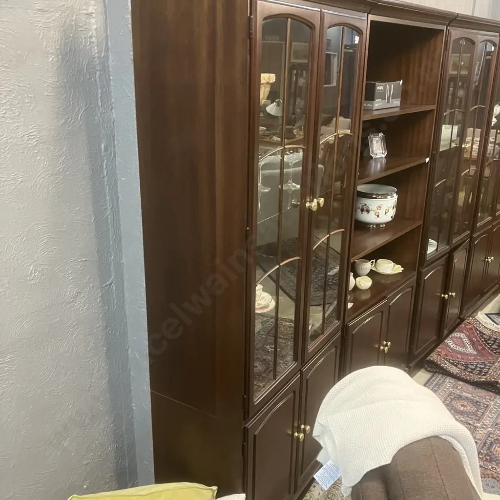 Mahogany 4 Door Display Cabinet With Astragal Doors. Mirror Backed, Adjustable Glass Shelves. H200 W81 D42cm Image 1++