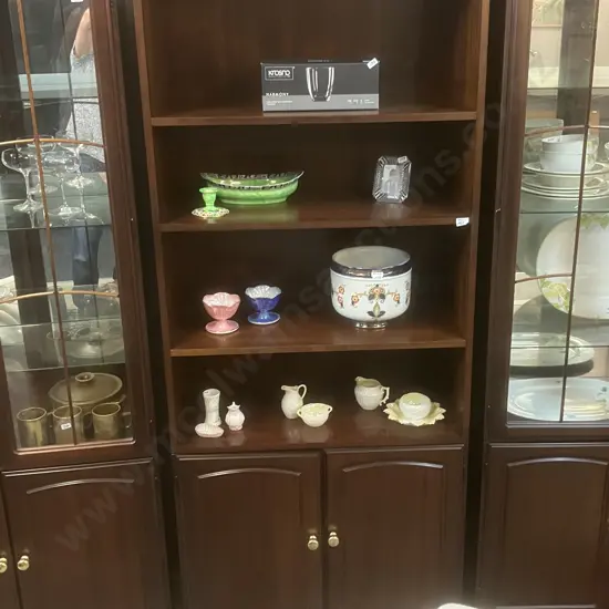 Mahogany Bookcase With 2 Doors In Base. Adjustable Shelves. H200 W81 D42cm