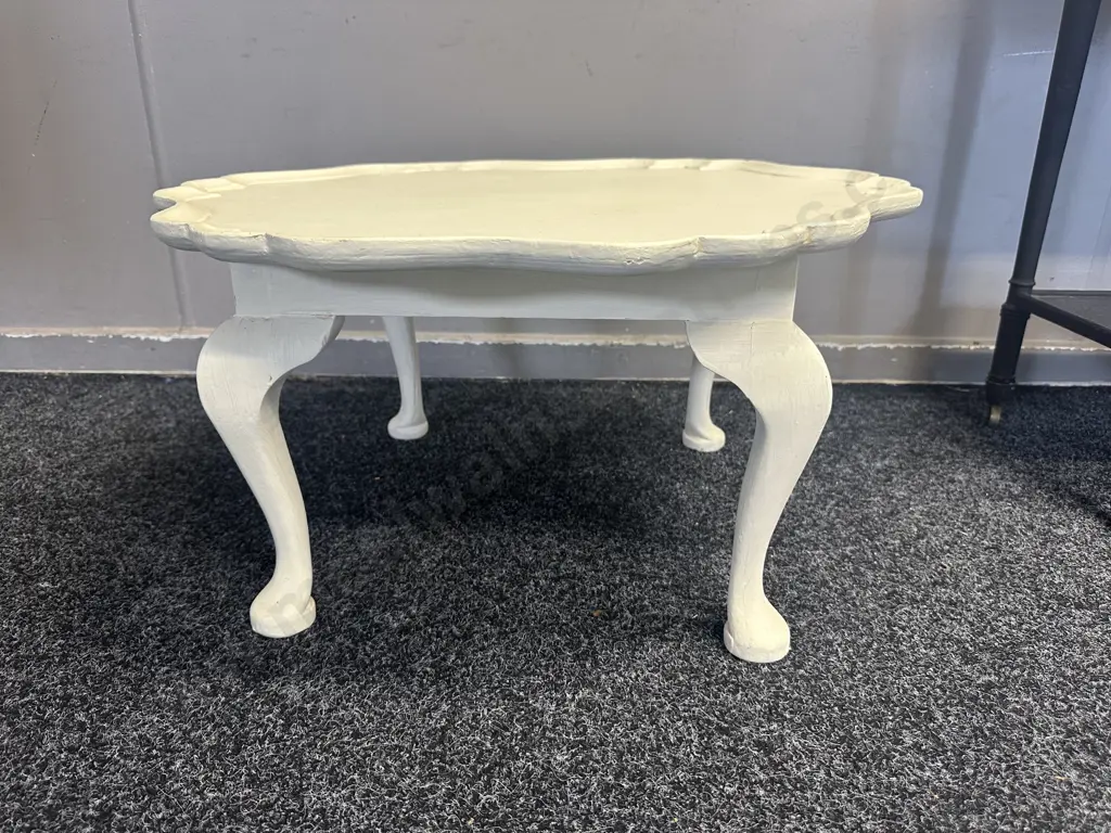 Painted Cream Scalloped Edge Occasional Table H31,Dia59cm. Image 1++