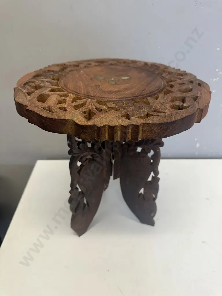 Tri Legged Hand Carved Folding Table H32,Dia29cm. Image 1++