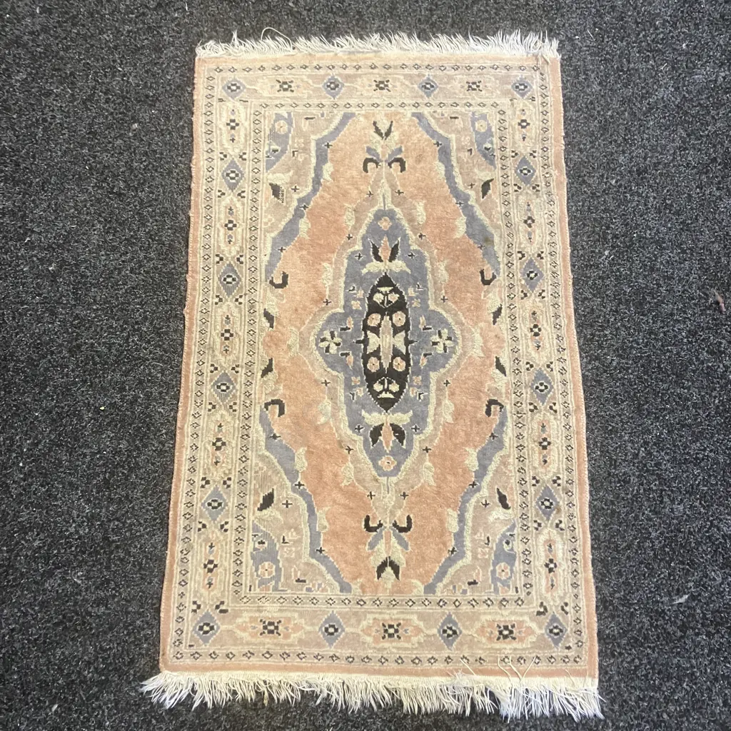 Bokhara Pakistan Pure Wool Rug - Pinks & Blues 101 x 62cm Image 1++