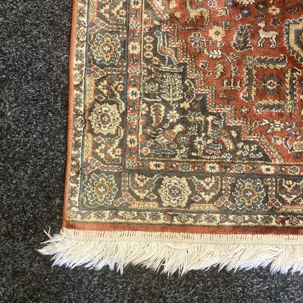 Persian Rug - Animal Patterned 150 x 83cm Image 1++