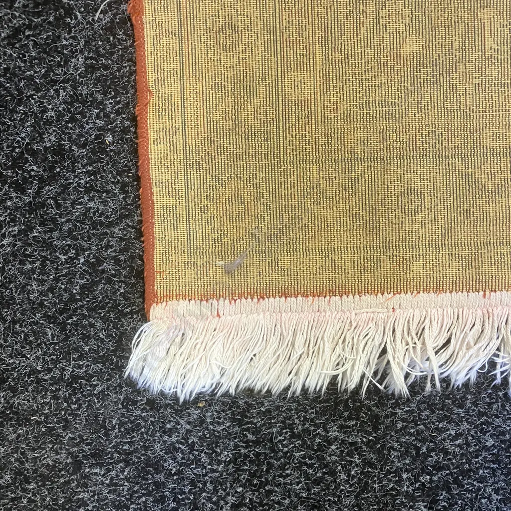 Persian Rug - Animal Patterned 150 x 83cm Image 1++