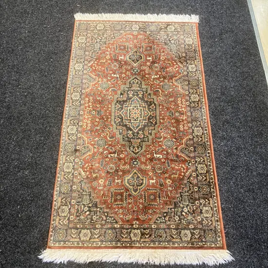 Persian Rug - Animal Patterned 150 x 83cm