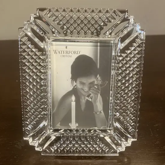 Stunning Waterford Crystal Photo Frame in the “Makefield” Pattern. 12.5 x 10cm