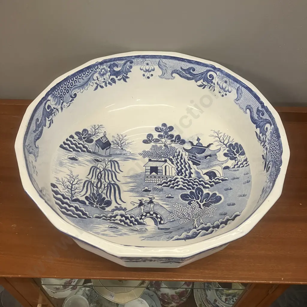 Antique Masons Ironstone Blue Willow Pattern Large Wash Basin & Octagonal Shape Hydra Jug (Snake Handle) c1845-1850 Image 1++