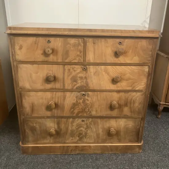 Victorian Burr Walnut Chest of 5 Drawers. H111 W116 D57cm
