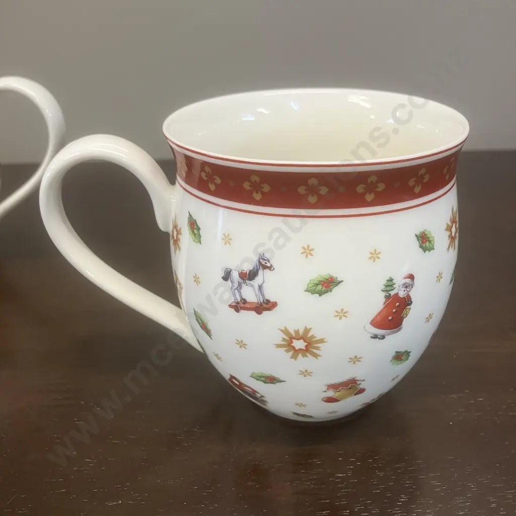 Pair of Villeroy & Boch 'Toys Delight' Christmas Porcelain Cups With a Mikasa Christmas Bauble Glass Candy Dish Image 1++