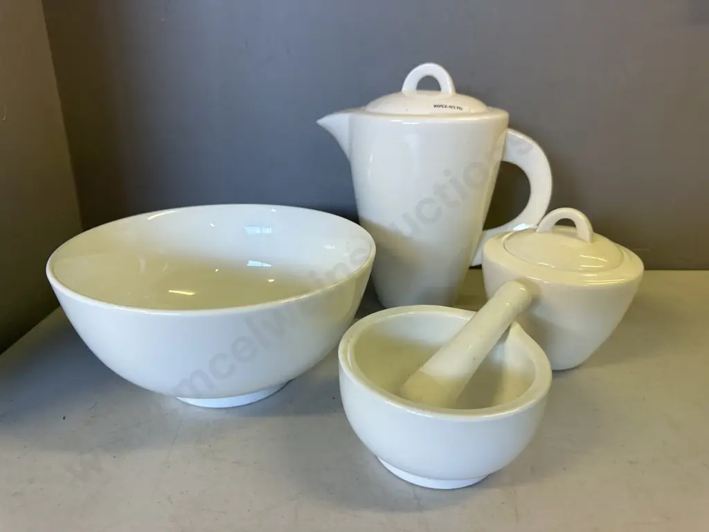 Maxwell Willams Coffee Pot, Sugar Bowl Etc Image 1++