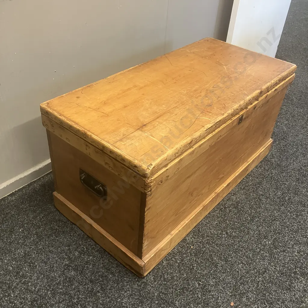 Large Vintage Baltic Pine Chest / Trunk With Steel Side Handles & Lock. H46 W93.5 D45cm Image 1++