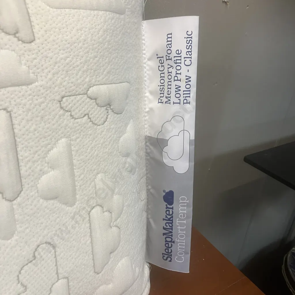 Sleepmaker ComfortTemp Fusion Gel Memory Foam Low Profile Pillow - Classic Image 1++