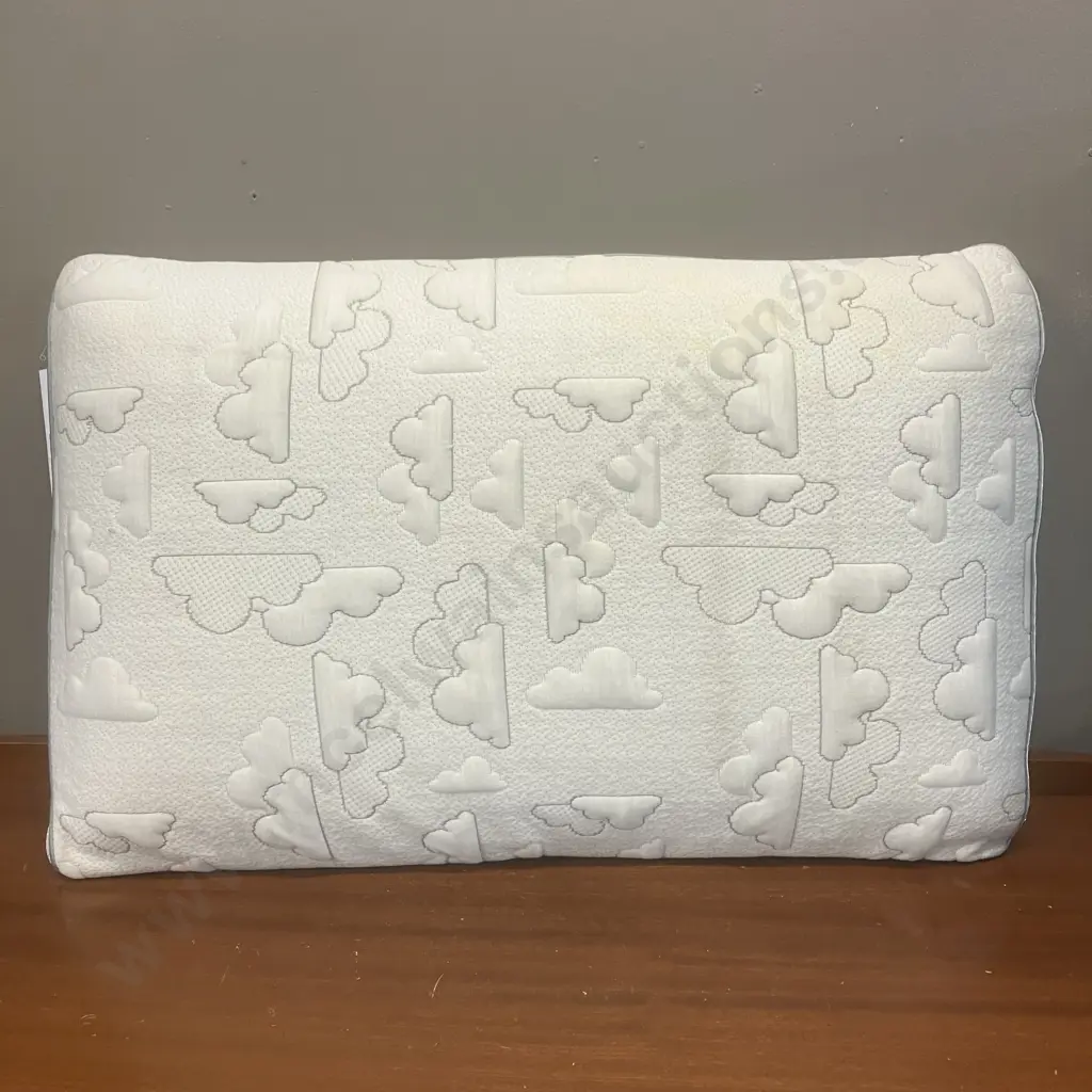 Sleepmaker ComfortTemp Fusion Gel Memory Foam Low Profile Pillow - Classic Image 1++