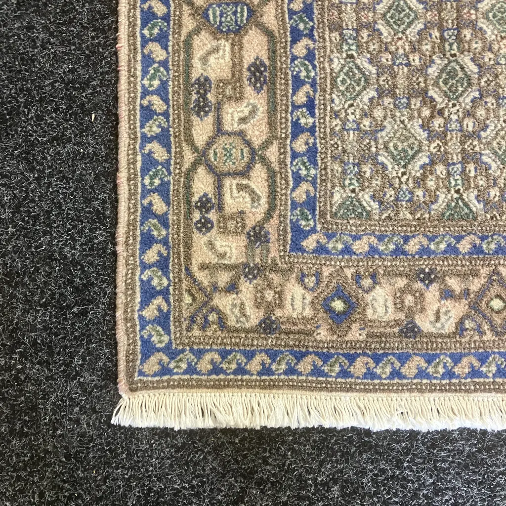 Persian Rug - Pastels, Blues & Greens 152 x 124cm Image 1++