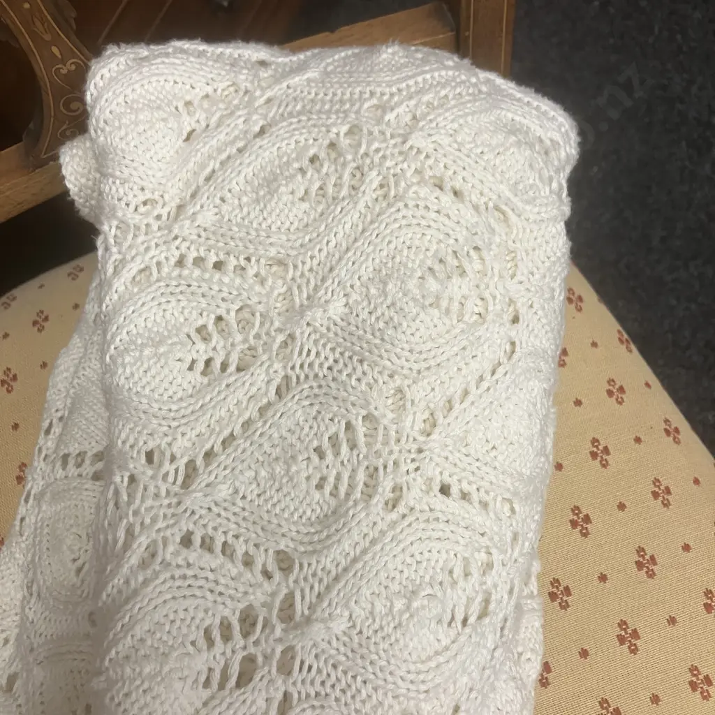 Cream Bianca Lorenne Knitted Throw Image 1++