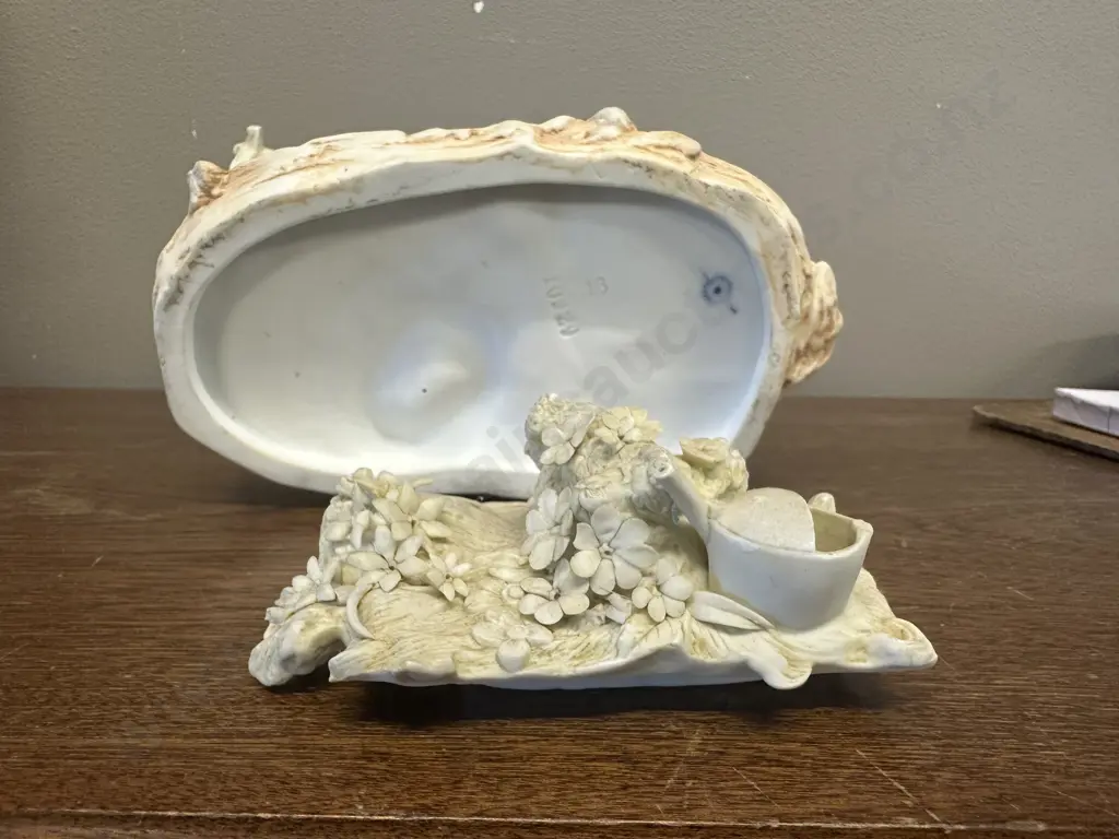 Capodimonte ? Figurine Woman With Flower Cart (af to watering can) #10929 H19,W21cm. Image 1++