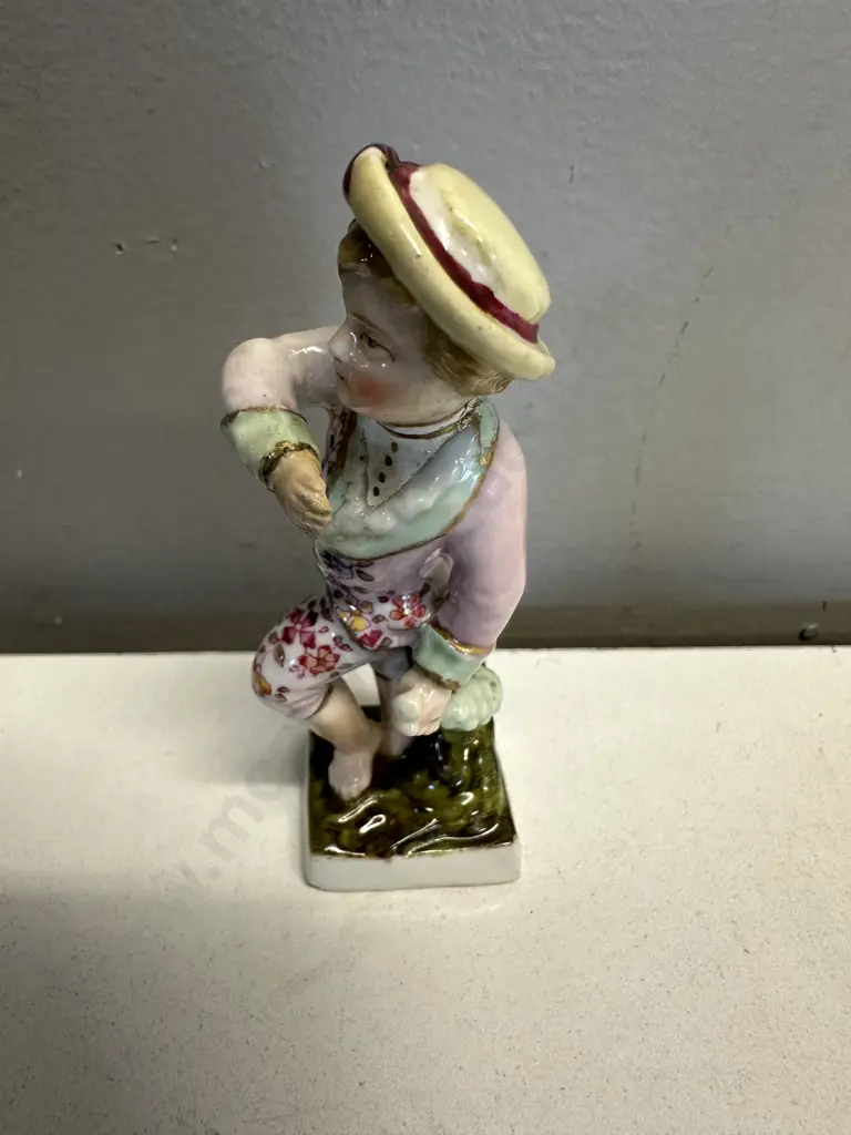 Antique Meissen Style Figurine October H10.5cm. Image 1++