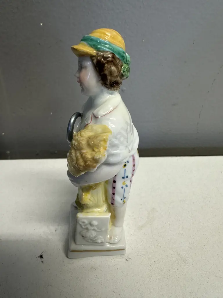 Antique Painted Figurine Augustus H10.5cm. Image 1++