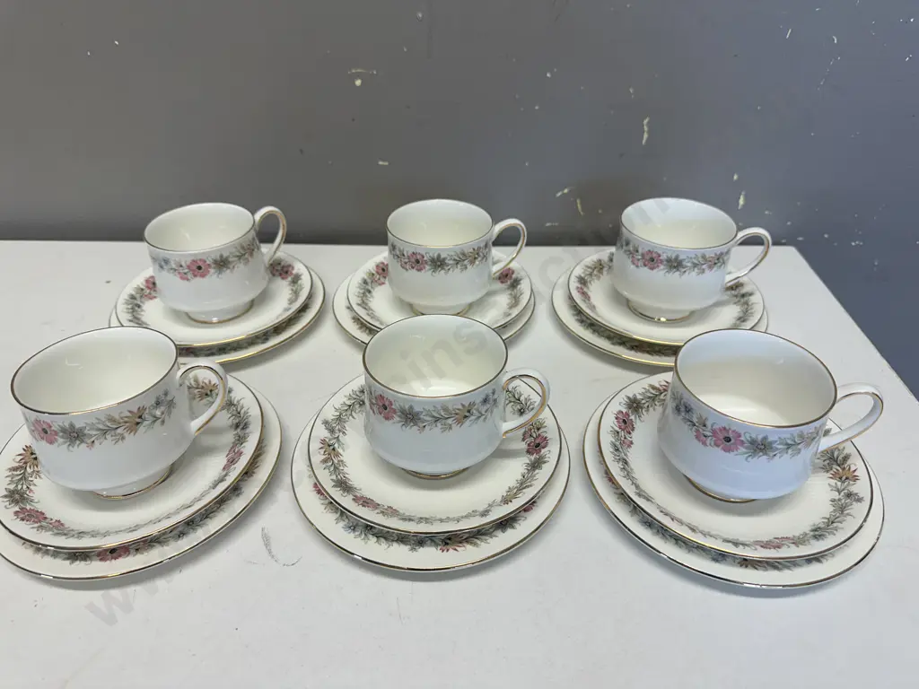 Vintage Paragon 'Belinda' Trios x6 Image 1++