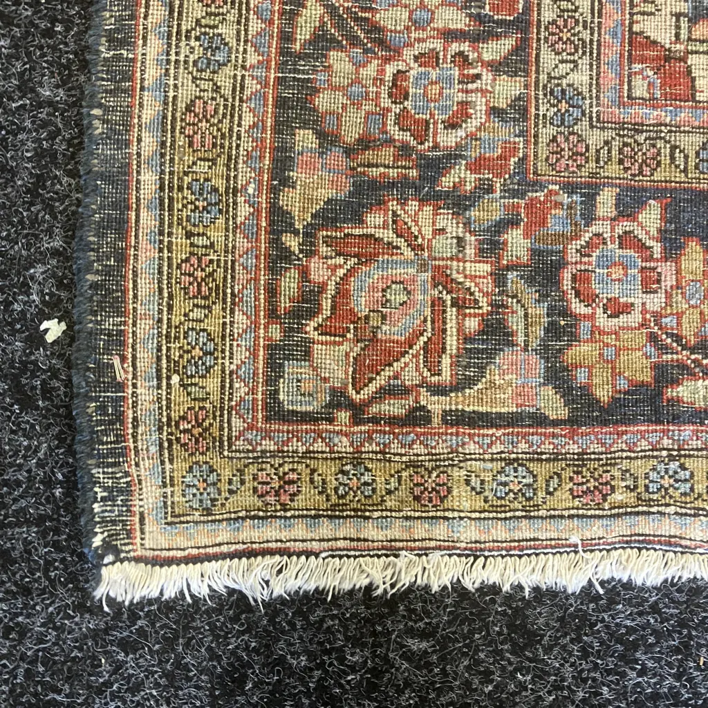 Persian Rug - Blues, Reds & Greens 198 x 132cm Image 1++