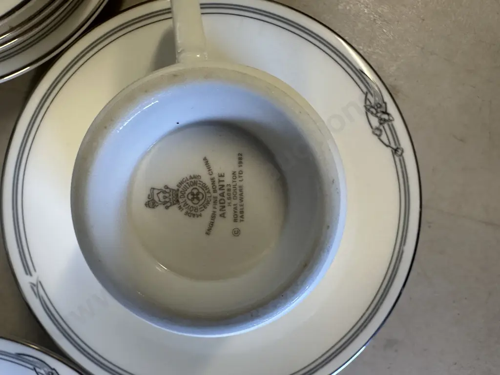 Royal Doulton 'Andante' Duos & Teapot Image 1++