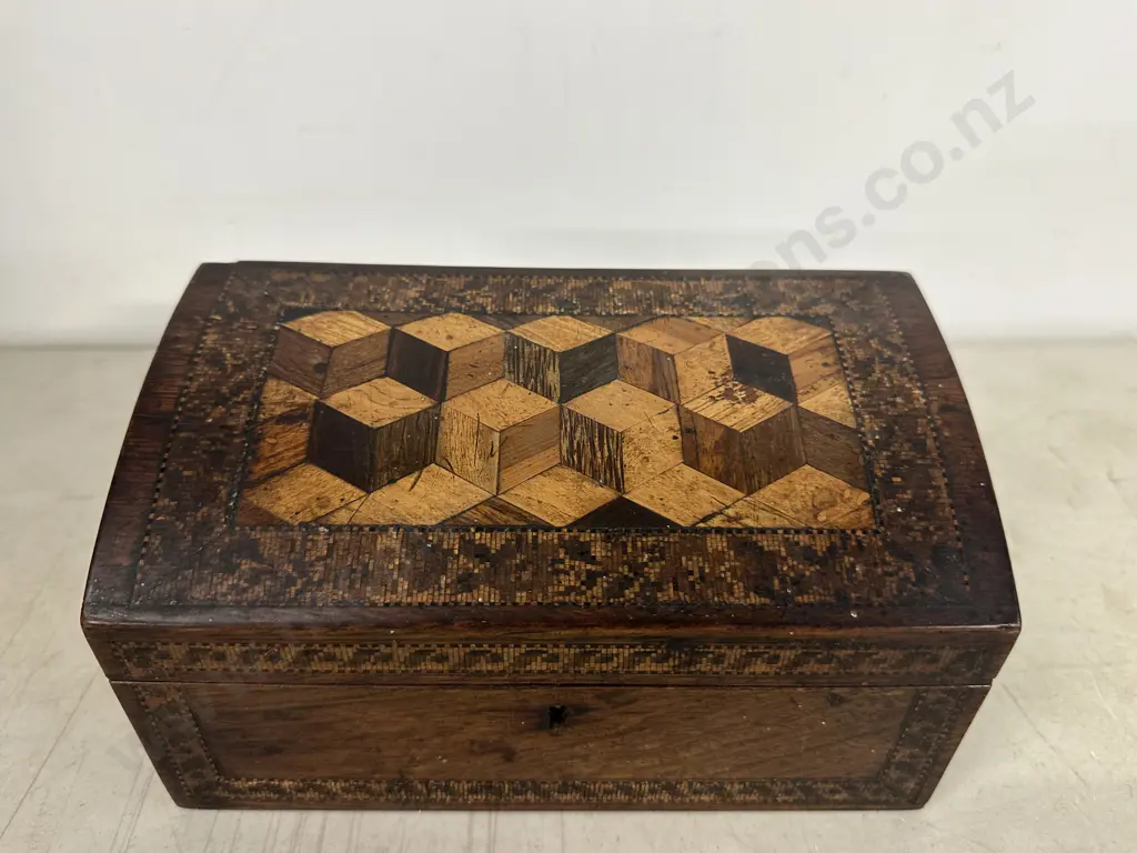 Vintage Marquetry Inlaid Wooden Sewing/Jewellery Box H12,W22,D11cm. Image 1++