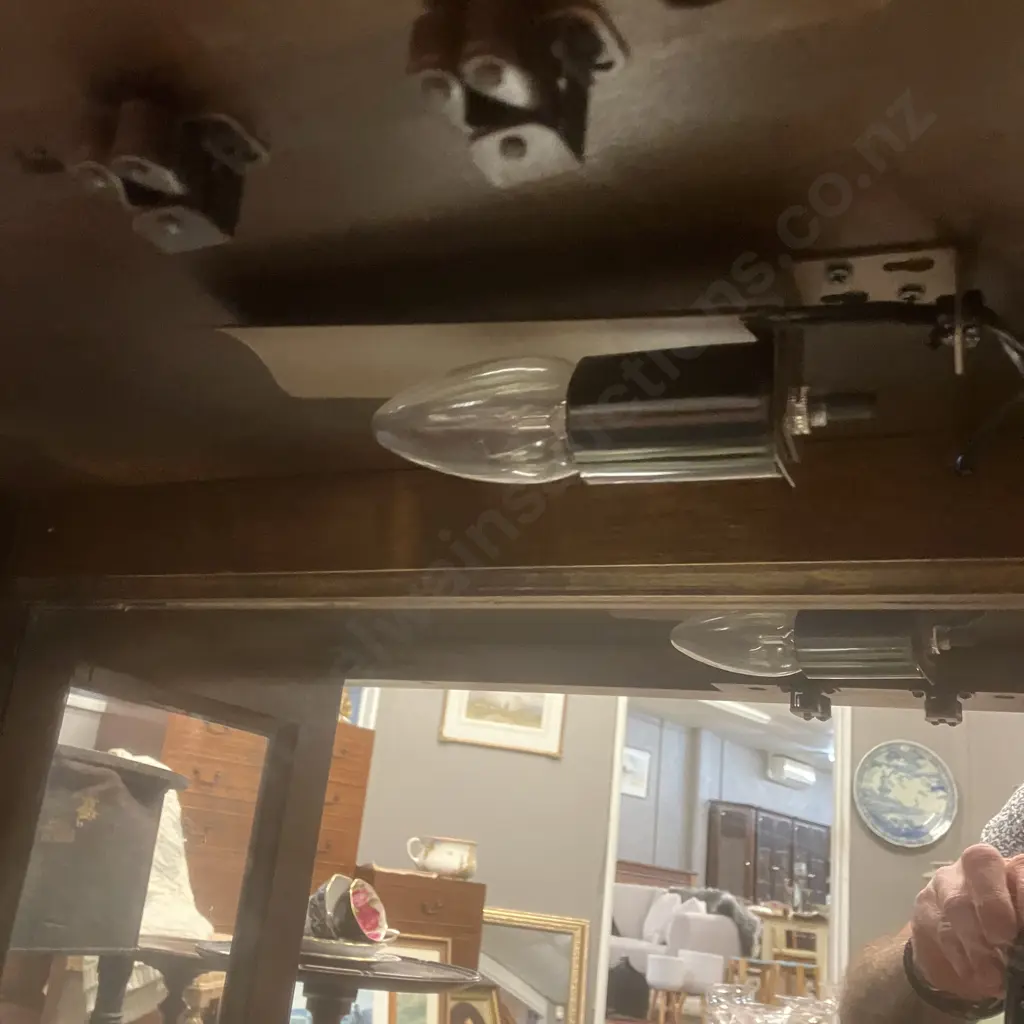 Mahogany 4 Door Display Cabinet. Shaped Bevelled Glass, Mirror Backed, Glass Shelves. Fretwork & Carved H218 W86.5 D36cm Image 1++