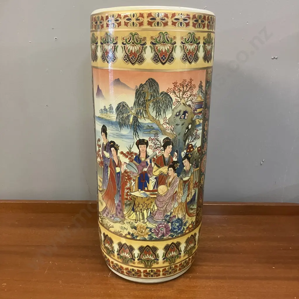 Chinese Umbrella Stand With Two Figural Scene Panels & Floral Surrounds. 46 x 20.5cm Image 1++