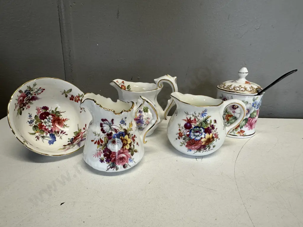 Vintage Hammersley 'Howards Spray' China Items Including Staffordshire Lidded Dish Image 1++
