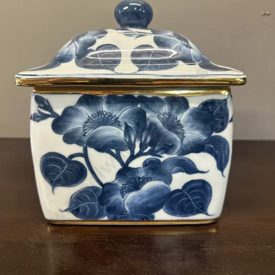 Chinoisere Style Blue & White Lidded Floral & Gilt Lidded Jar