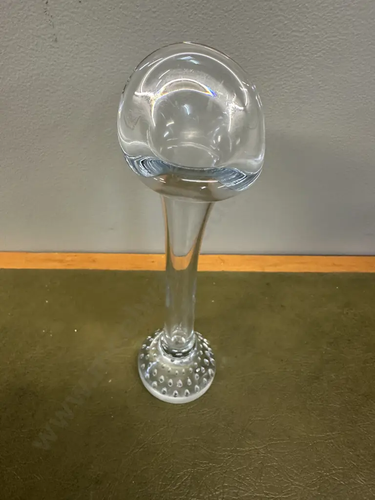 Vintage Hand Blown Art Glass Vase. Bubble base. H22.5cm. Image 1++